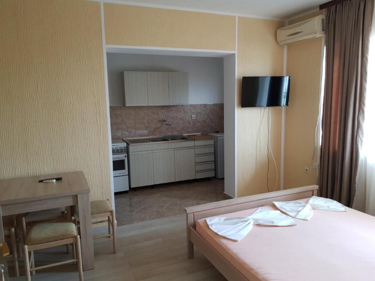 Apartments Popovic Улцин Екстериор снимка